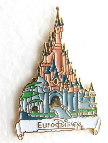 Pin eurodisney le château - -,