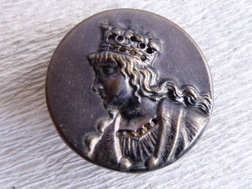 Bouton ancien ajouré - , (11931)