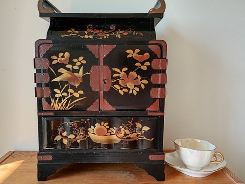 Ancien cabinet bois laqué - cabinet, en