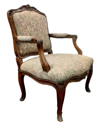 Fauteuil style louis xv - de,