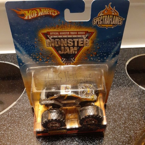 Maximum destruction hot - destruction, wheels