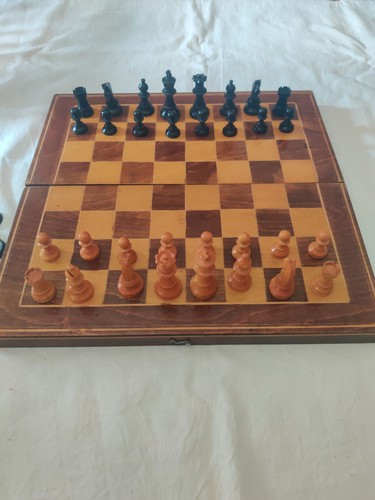 Jeu échec échiquier de - d, et