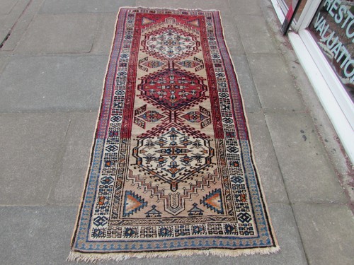 Ancien traditionnel main - ancien,