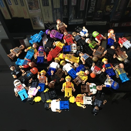 Mega bloks assorted figures - mega,