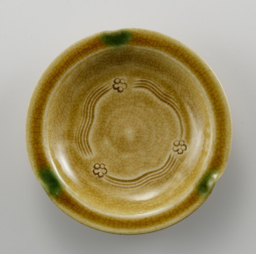 Assiette japonaise faite - , main