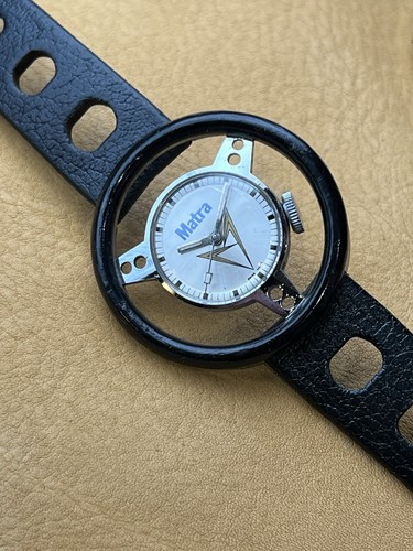 Montre suisse vintage - montre,