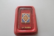 Broche militaire armée(Arthus bertrandAtlas) 1 er rama artillerie croix lorraine