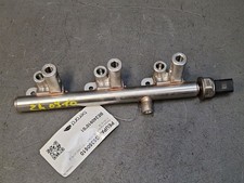 Rampe injecteur - Peugeot 208 / Citroen C3 II 1.2i HNZ - 9802438180