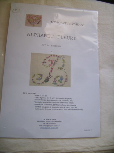 Kit broderie alphabet fleuri - broderie,
