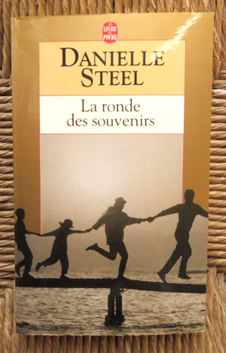 Livre roman ronde des - livre, la