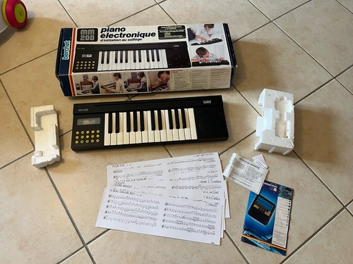 Piano électronique berchet - Électronique,