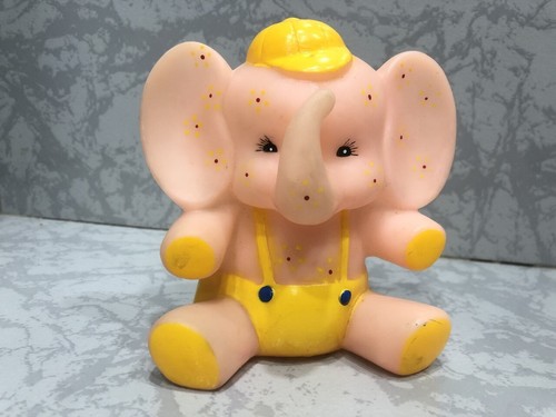 Pouet ancien éléphant rose - ,