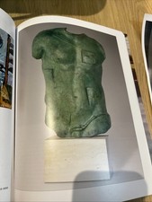 je recherche des sculptures