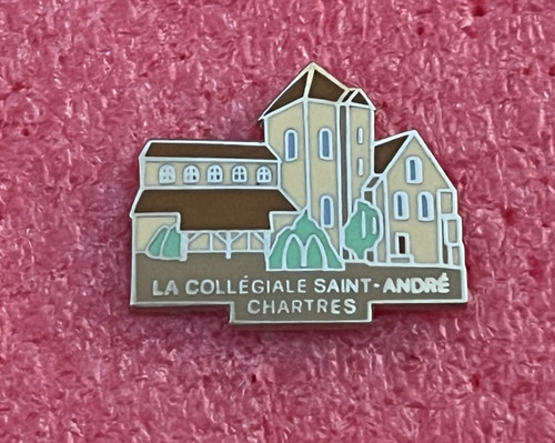 T00 pins chartres collégiale - t00,