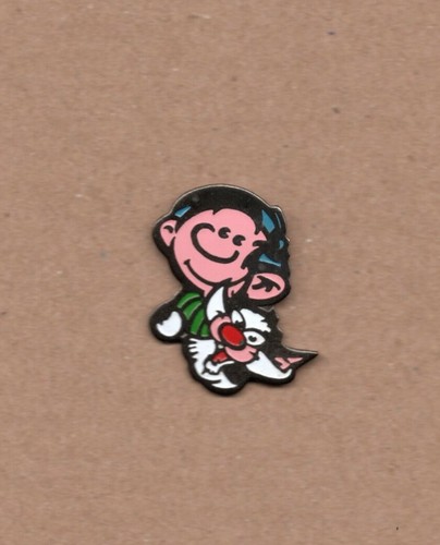 Pin gaston lagaffe signé - pin's,