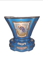 Dutch Sevres vase 18th century.Vase Hollandais Sevres, XVIIIème Siècle.