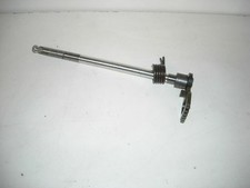 Axe arbre de sélecteur SUZUKI BANDIT 600 de 2004