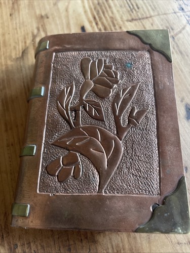 Rare briquet table livre - table, «