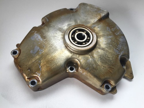 Carter moteur cache - un,