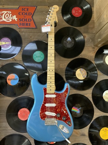 Fender stratocaster - stratocaster, (mexico)