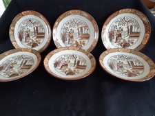 Lot de 6 petites assiettes