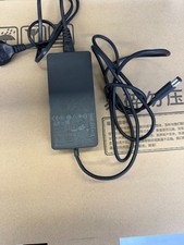 Bloc d'alimentation original Microsoft 1749 15V 6A 90W 7,4 x 5,0 mm pour Surface