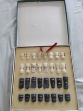 Jeu d'échecs en marbre