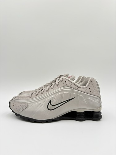 Nike men shox size 9 - men's, 9.5