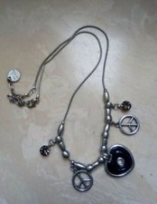 Collier pendentif à breloques métal argenté Atelier Création