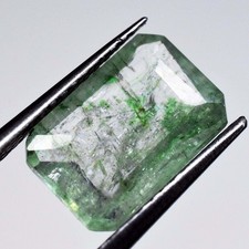 Superbe pierre précieuse en