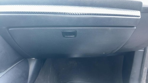 Porte boite gants - porte, a