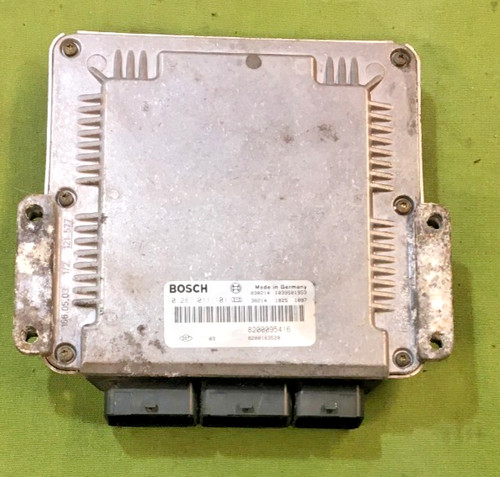 Calculateur moteur renault - calculateur,