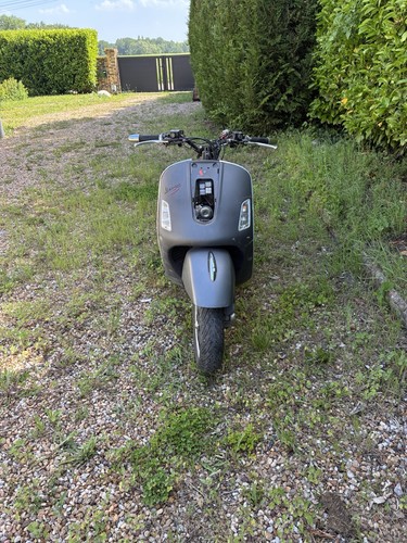 Vendre toutes pièces vespa - vendre,
