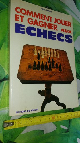 Livre echecs comment jouer - comment,