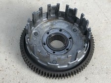 UNE CLOCHE D EMBRAYAGE BON ETAT MOTO HONDA 600 HORNET 1998