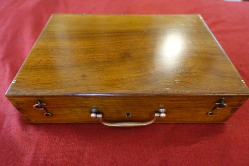 Belle mallette ancienne - mallette,