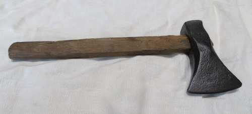 Ancien outil petit marteau - ancien,