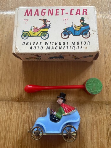Jouet ancien magnet car - jouet,