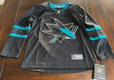NWT San Jose Sharks NHL Youth