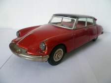 Citroën DS-19 en tole  réf. 2200 1960 JOUSTRA France friction fonctionnelle