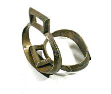 PAIRE D'ANCIENS ETRIERS en