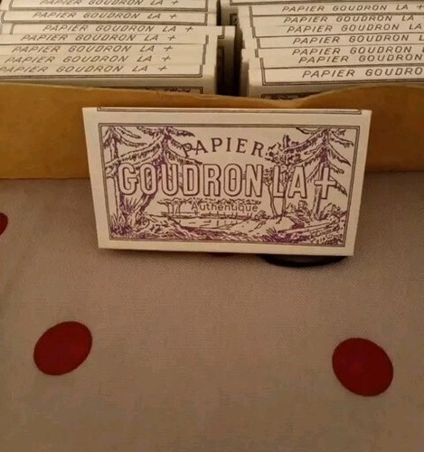 Feuilles cigarettes - à,