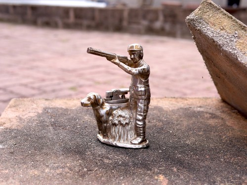 Hunter and dog figural - dog, table