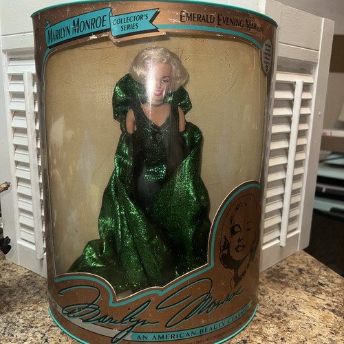 Marilyn monroe barbie doll - marilyn,