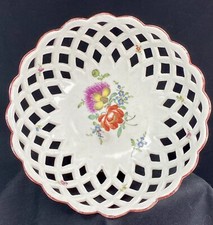 Coupe en Porcelaine 18thC de Ludwigsburg Monture en Vermeil Risler & Carré Paris