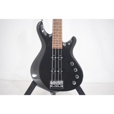 Guitare basse électrique