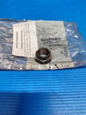 Ecrou de moyeu arrière pour