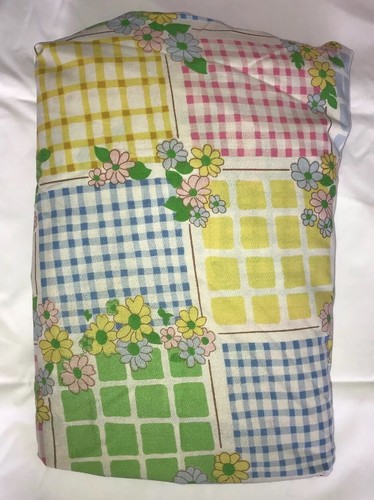 Vintage picnic design - vintage, bed