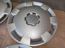 4 enjoliveurs d´origine Audi