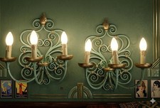 PAIRE D'ANCIENNES APPLIQUES EN